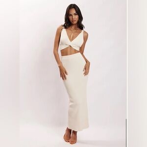 Kaesha Twist Front Knit Top - Bone size XS